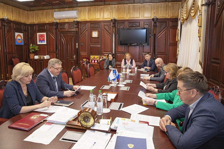 IIBR0135 2.jpg IIBR0135 2.jpg